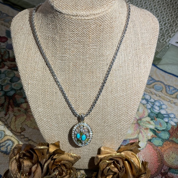 2 pc Silver tone Crystal Necklace Set - Picture 2 of 8